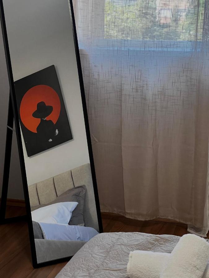 Pine Apartment تيرانا المظهر الخارجي الصورة